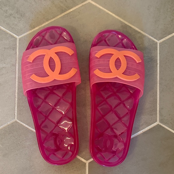 CHANEL Pink and Orange Slide Sandals - Picture 1 of 3